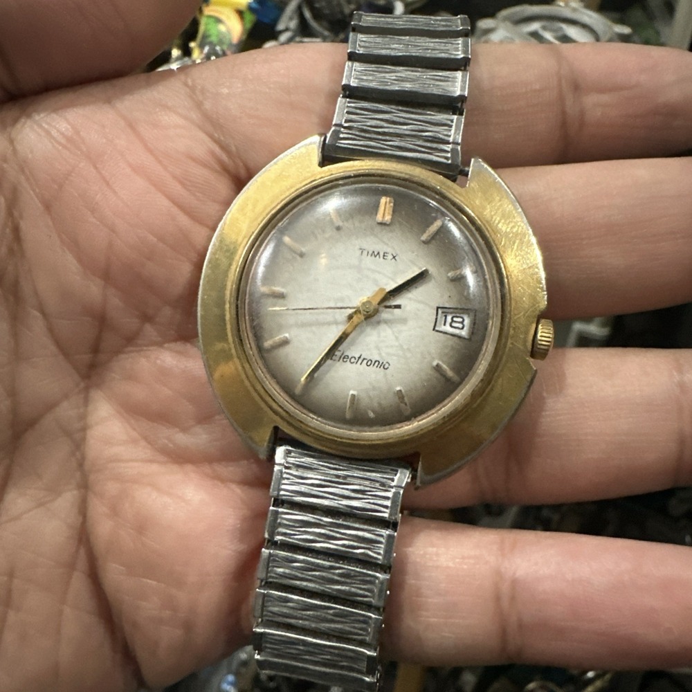 Works Vintage Timex Electric Date Model 51 Gray Dial Mens Watch 42mm Fit 8" Rare
